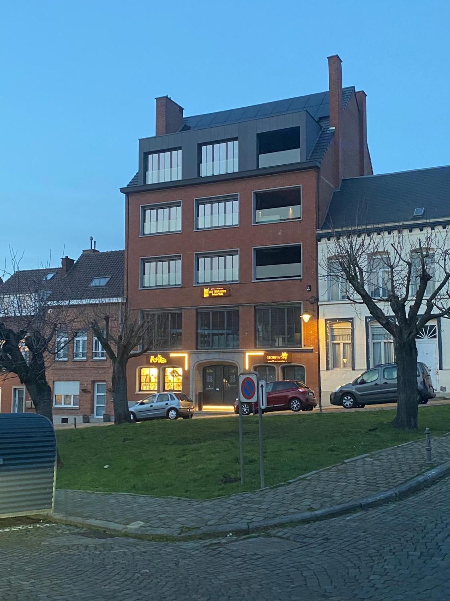 Les Terrasses De Sainte Waudru Aparthotel